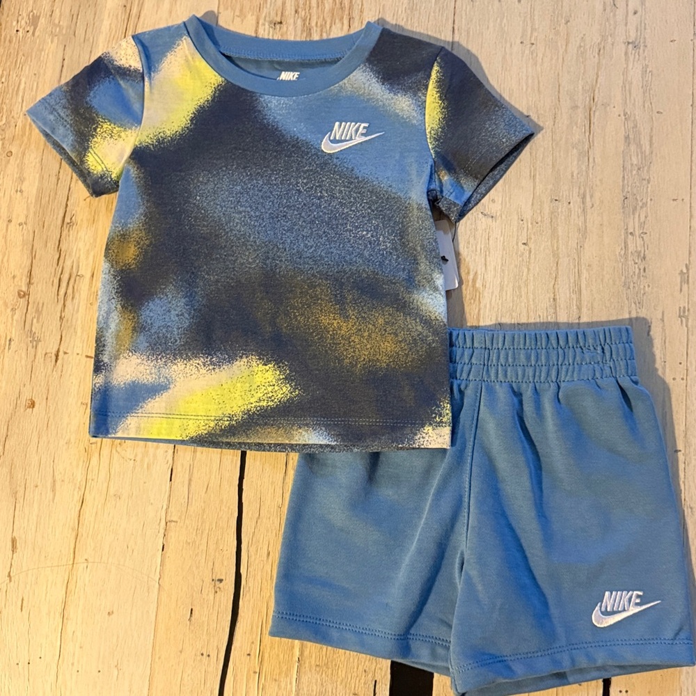 Baby Toddler Boys Nike Club Express Athletic Shorts Set-NWT 12  18 month